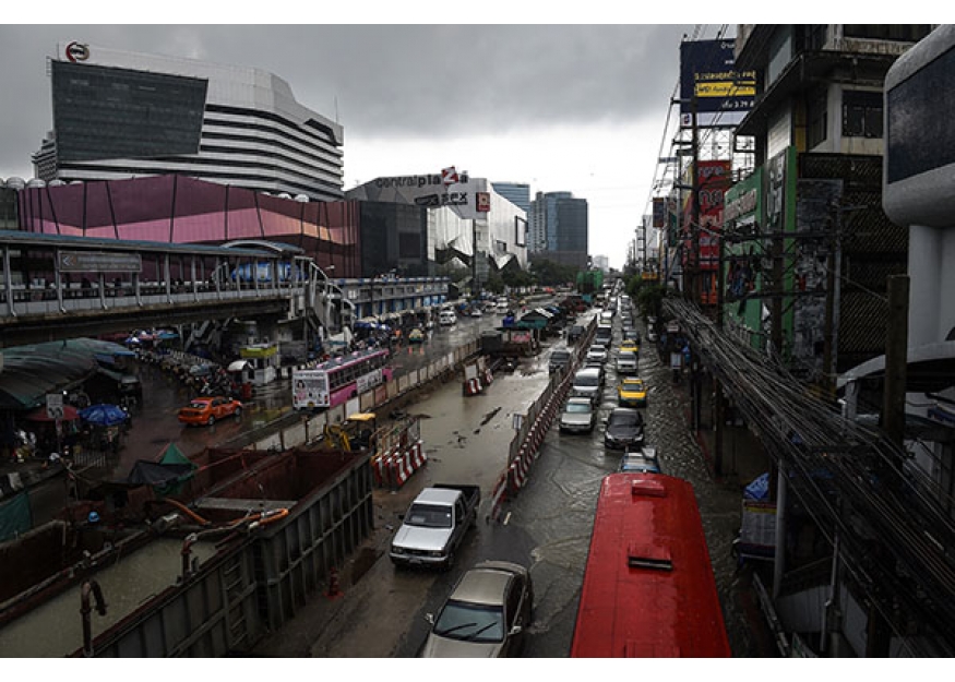 2017–05-31  泰国曼谷大雨倾城32条路淹水